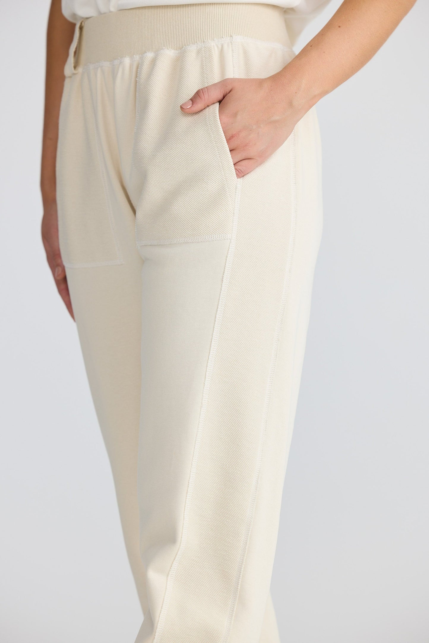Composure Trackpant | Oatmeal