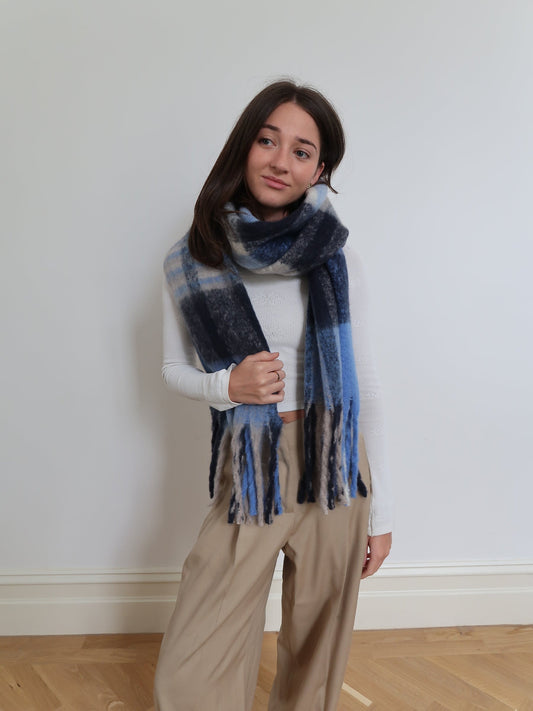 Blanket Scarf | Blue