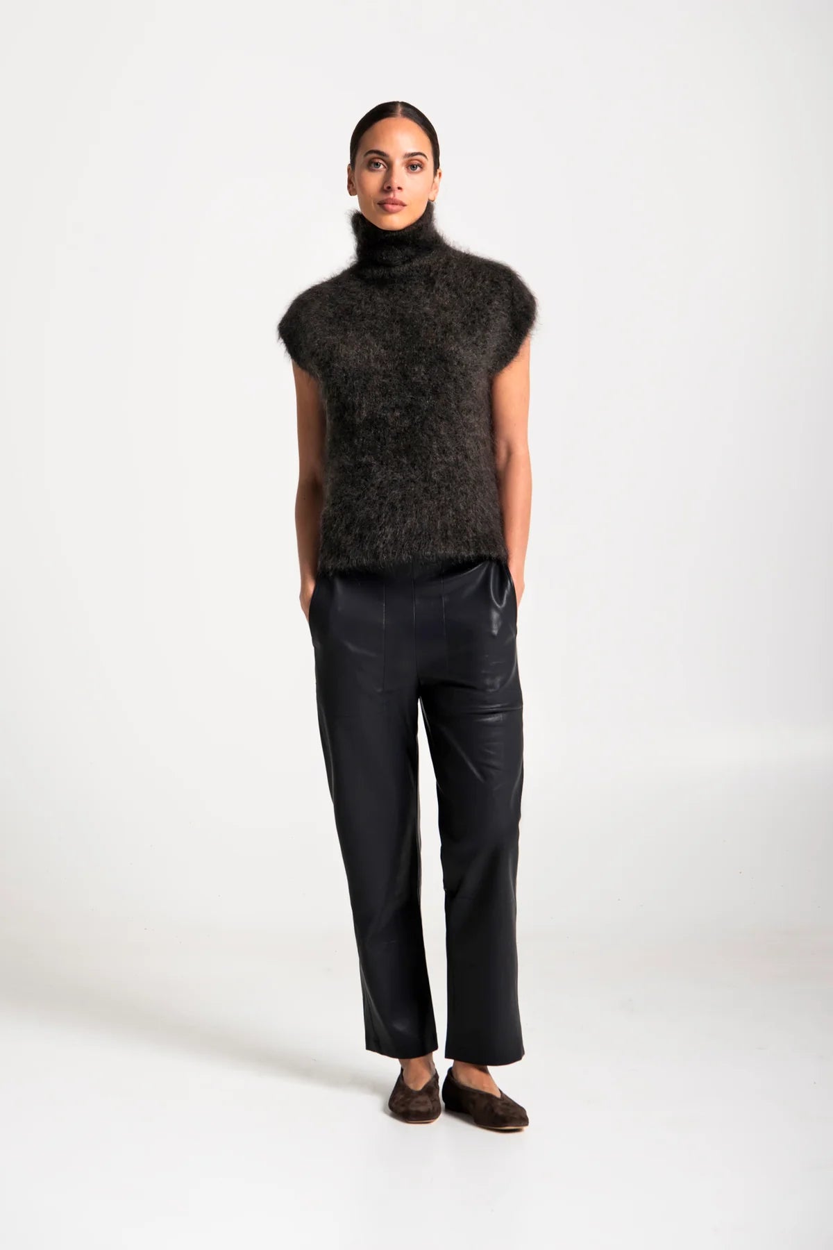 Lerwick Funnel Neck Vest | Clove