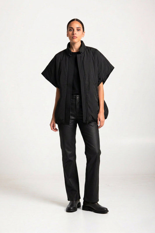 Nairn Vest | Black